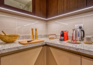 Incredible Views From This Classy Apt With Terrace