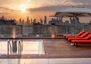 King Room Near Al Jaddaf Metro By Luxury Bookings
