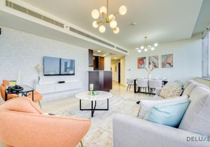 Limited Offer Cozy 2BR with Pool & Prime Location by Deluxe Holiday Homes