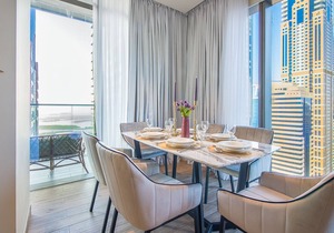 Luxury 2 Br Apartment High Floor Sea View
