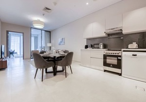 Magnificent 1BR with Concierge and Luxurious Amenities