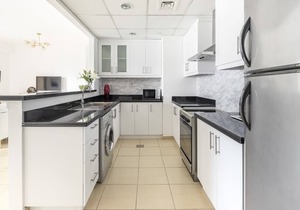 Minimalist and Cozy 1BR Apartment in JBR!