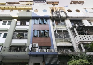 Monomer Hostel Bangkok
