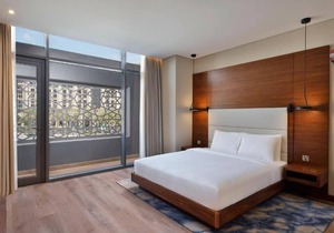 One Bedroom Suite Near Culture Village
