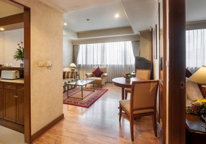 One Bedroom Suite in heart of the city (A88)