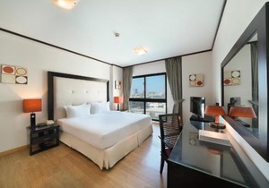 Park Apartments Dubai, an Edge By Rotana Hotel