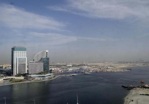 Signature Holiday Homes - Luxury 3 Bedroom Apartment D1 Tower Waterfront View