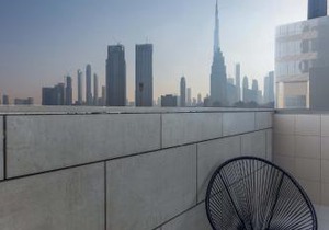 Silkhaus large modern studio with Burj Khalifa view