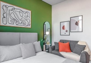 Silkhaus quiet DIFC studio with Burj Khalifa view and balcony