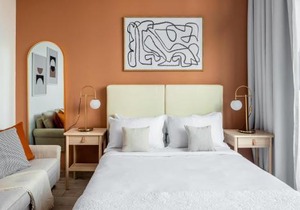 Silkhaus renovated studio with Burj Khalifa view in DIFC