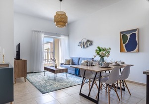 Simply Stunning 1BR Apartment in JVT - Sleeps 3!