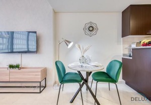 Sleek Studio at Sky Gardens DIFC by Deluxe Holiday Homes