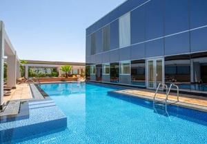 Sleek Studio at Sky Gardens DIFC by Deluxe Holiday Homes