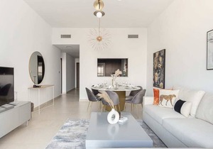 Sophisticated 2BR in Downtown with City Views!