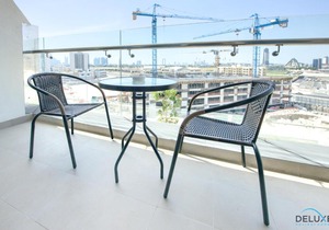 Spacious Studio Apartment in Azizi Aliyah, Dubai Healthcare City by Deluxe Holiday Homes