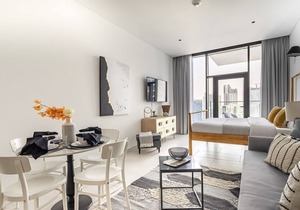 Spacious Studio in Business bay with Canal Views!