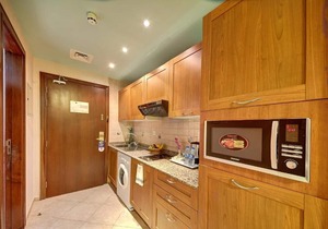 Studio Apartment Near by Day To Day Al Karama Ab
