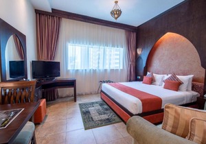 Studio Apartment Near Internet Metro By Luxury Bookings