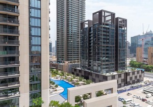 Stunning 2BR Apartment with 2 Balconies in Downtown