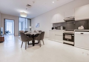 Stylish 1BR with Concierge and Luxurious Amenities