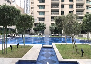 Stylish 2BR Apartment Fountain Views - 29 Boulevard