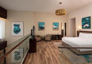 Superior Duplex Apartment Near The Media Lounge Palm By Luxury Bookings