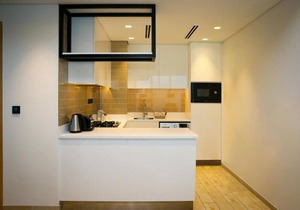 Superior Studio Apartment Near Circle Mall Ab