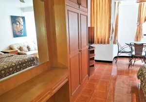 Thepthip Mansion Pattaya 5th floor studio apartment