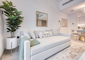 Trendy 1 Bedroom Apartment in Euro Residence