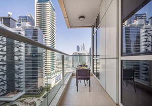 Vibrant 2BR Apartment w/Maid's room