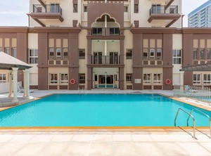 Frank Porter Canal Residence | Dubai Sports City