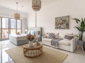 Frank Porter Canal Residence | Dubai Sports City