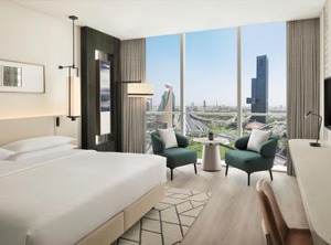 Sheraton Grand Hotel | Trade Center
