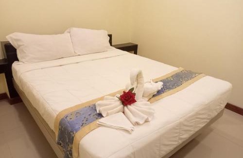 Chumphon Hostel | ไลอ้อน โฮเทล