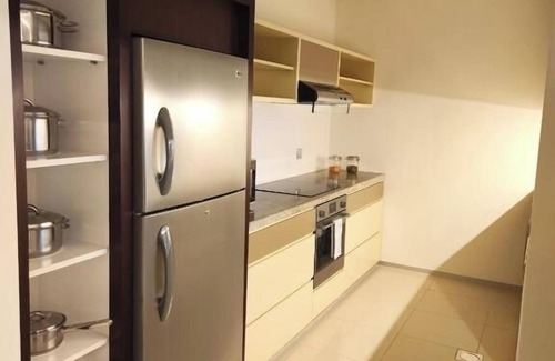 Trade Center House | 1 Bedroom Apartment Near WTC Metro Station