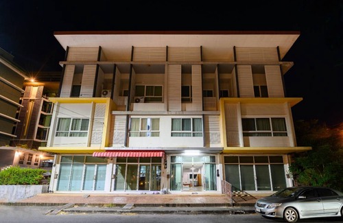 Hat Yai House | 100 m² House ∙ 4 bedrooms ∙ 18 guests