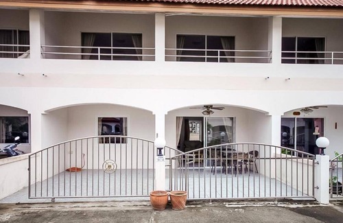 Nong Prue House | 120 m² House ∙ 3 bedrooms ∙ 5 guests