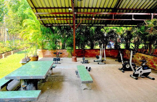 Phon Thong Resort | 140 m² Resort ∙ 2 bedrooms ∙ 7 guests