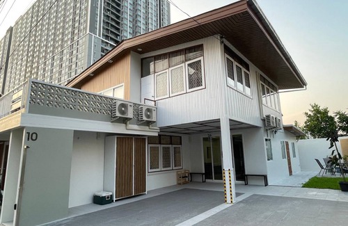 Bang Sue House | 190 m² House ∙ 4 bedrooms ∙ 10 guests