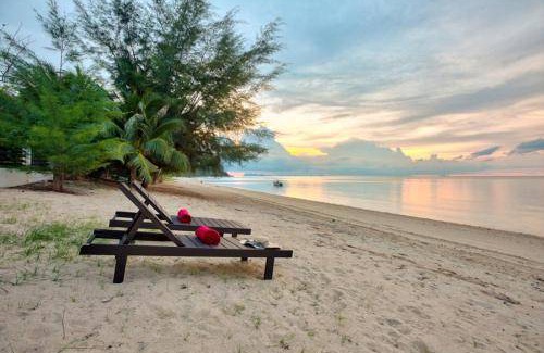 Bang Po Resort | 250 m² Resort ∙ 4 bedrooms ∙ 9 guests