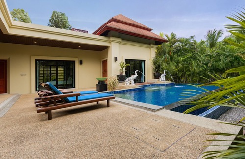 Rawai Villa | 3 Bedroom Villa Raas with Private Pool
