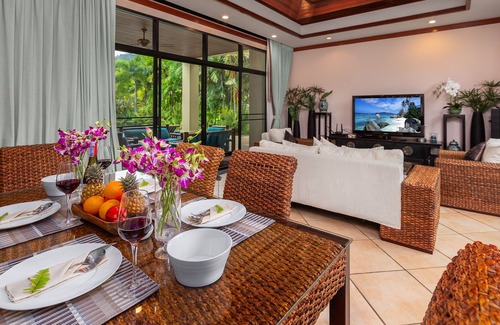 Rawai Villa | 3 Bedroom Villa Raas with Private Pool