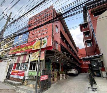 Bang Phlat Apartment | 30 m² Apartment ∙ 1 bedroom ∙ 2 guests