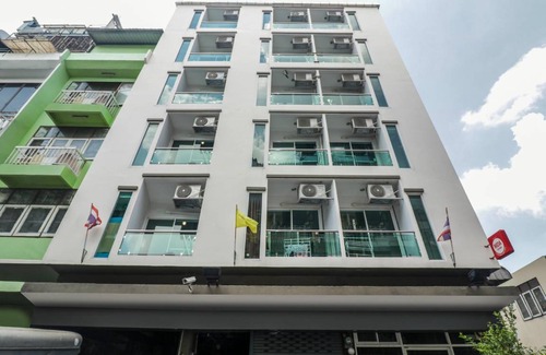 Rong Muang Apartment | 30 m² Serviced apartment ∙ 127 guests