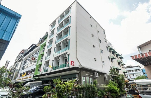 Rong Muang Apartment | 30 m² Serviced apartment ∙ 127 guests