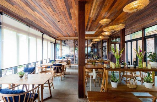 Chiang Saen Hotel | 320 m² Hotel ∙ 3 bedrooms ∙ 127 guests