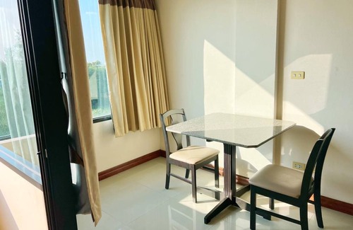 Racha Thewa Apartment | 35 m² Apartment ∙ 3 guests