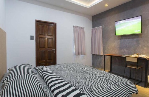 Phunphin House | 35 m² Motel ∙ 127 guests