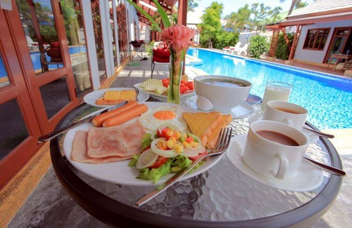 Amphawa Resort | 35 m² Resort ∙ 5 guests