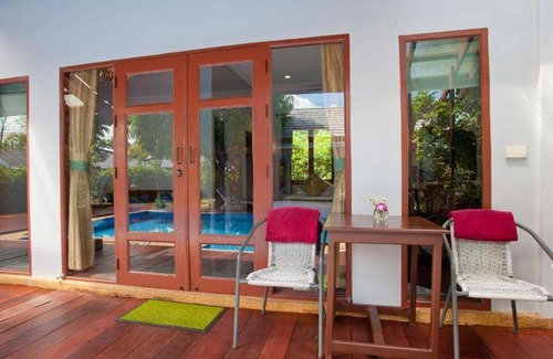 Amphawa Resort | 35 m² Resort ∙ 5 guests